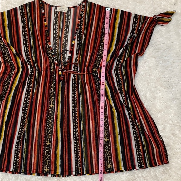 Bold color and animal print swimsuit coverup - Picture 6 of 7